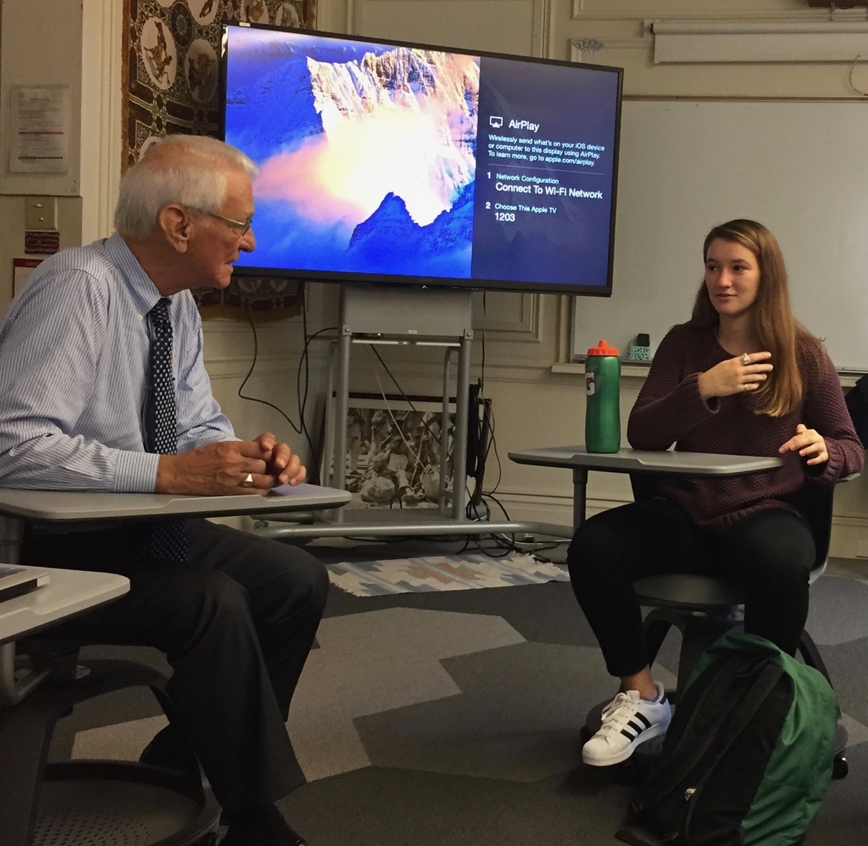 Senior Delaney Moslander shares her personal experiences at Costa Rica with Julian Domenech during a meeting with the Student Council. Domenech talked about the reason for the Costa Rica trip, as well as his personal backstory.