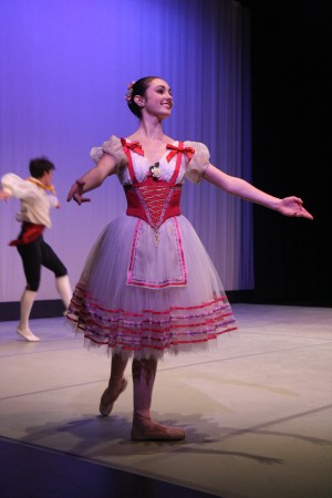 San Francisco Ballet trainee program performs in Syufy 