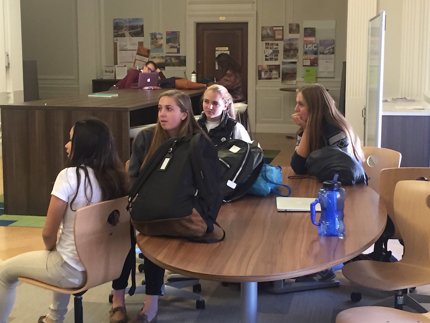  Sophomore Clara Vilar participates in a Responses to Oppression class on her first day attending classes as part of an exchange program from Barcelona, Spain. Vilar will stay in San Francisco for three weeks before returning to Spain.