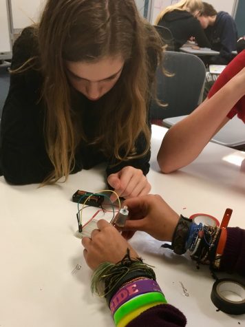 Robotics team member Zoe Hinks works on an in-class activity during the freshman robotics elective class. Hinks will participate in FIRST’s Robotics Competition along with three other students.