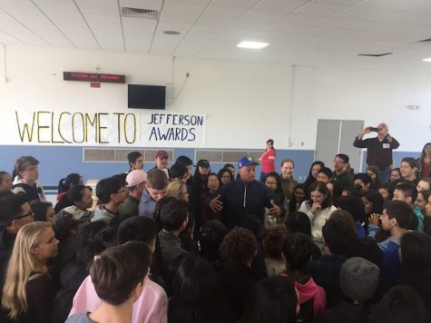 Students from all over the Bay Area including Stuart Hall High School and Convent who take part in the Jefferson Awards Students in Action (SIA) gather around football hall of famer Ronnie Lott to hear about the importance of leadership. This was a leadership workshop to help the students learn how to lead meeting and organize service projects. 
