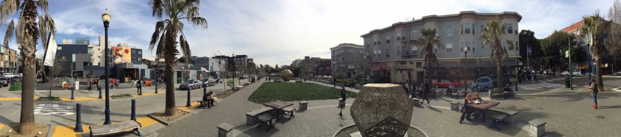 Patricias Green, a large park with a playground and rotating art installations, is at the heart of Hayes Valley. Two light sculptures are the current featured piece in the pack and will be installed until November.