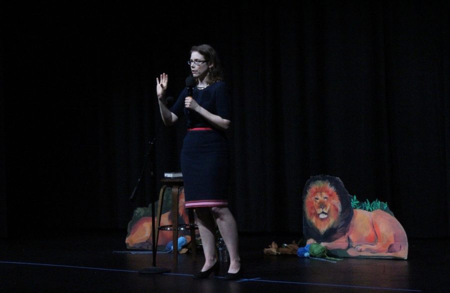 Award-winning author Madeline Miller gives are presentation to the school about her book “Circe” in the Syufy Theatre. A senior English class and the book club read “Circe” in anticipation of the visit.