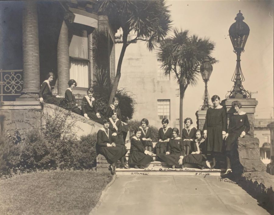 Students pose in front of the Jackson Street Campus situated on the corner of Jackson and Scott streets in the 1920s or 1930s. The Jackson Street school was the third campus adopted by the RSCJs.
