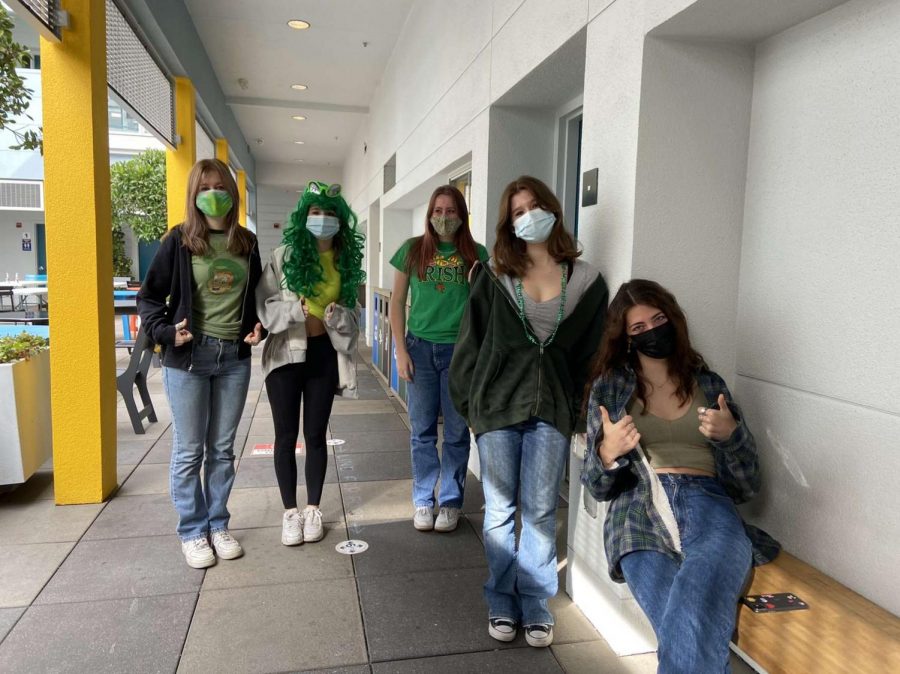 Sophomores Roxanne Comerford, Amaliya Sypult, Josephine Flanagan, Sophie Jones and Stella Neuman pose for a photo to send to their grade chair adviser. Students dressed up in green attire to show their recognition of St. Patrick’s Day and to earn spirit points.