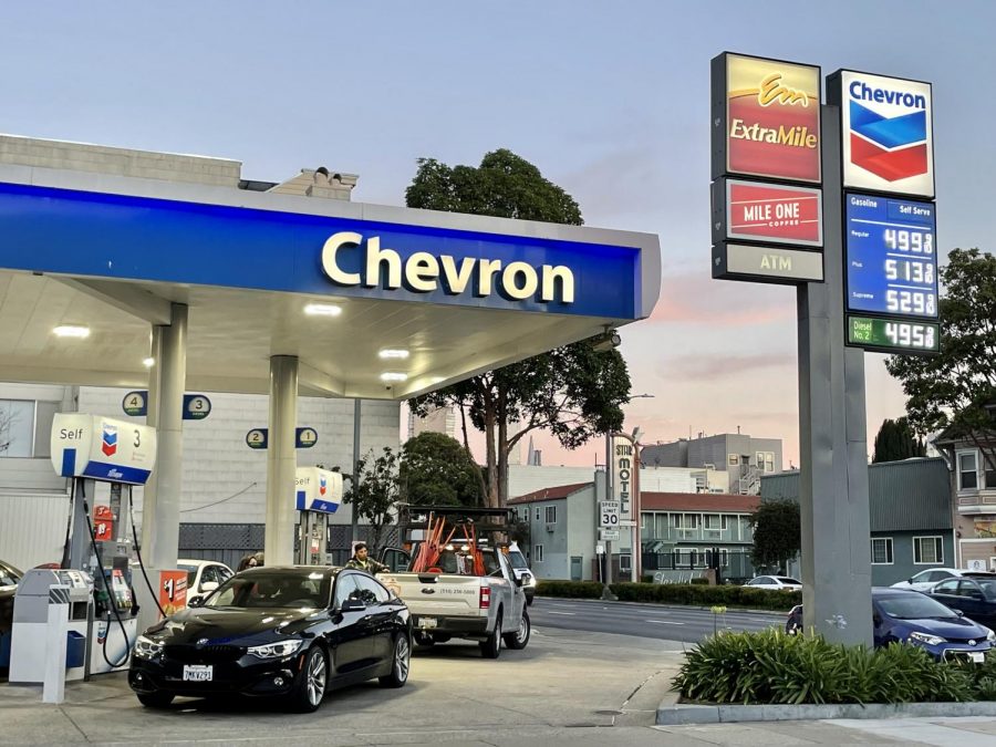 A+Chevron+gas+station+on+Lombard+Street+charges+%244.99+per+gallon+of+regular+unleaded+gasoline.+Many+fine+electric+vehicles+are+more+appealing+due+to+their+lower+charging+cost.