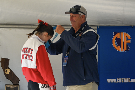 Deirdre Kenny placed 10th in the State Championships, earning her the title of being the second fastest Convent Cub to run the state meet. Seniors, Karina Abernethy, Charlotte Lyon, Deirdre Kenny, and Grace Gallagher ran their last Cross Country meet with this team