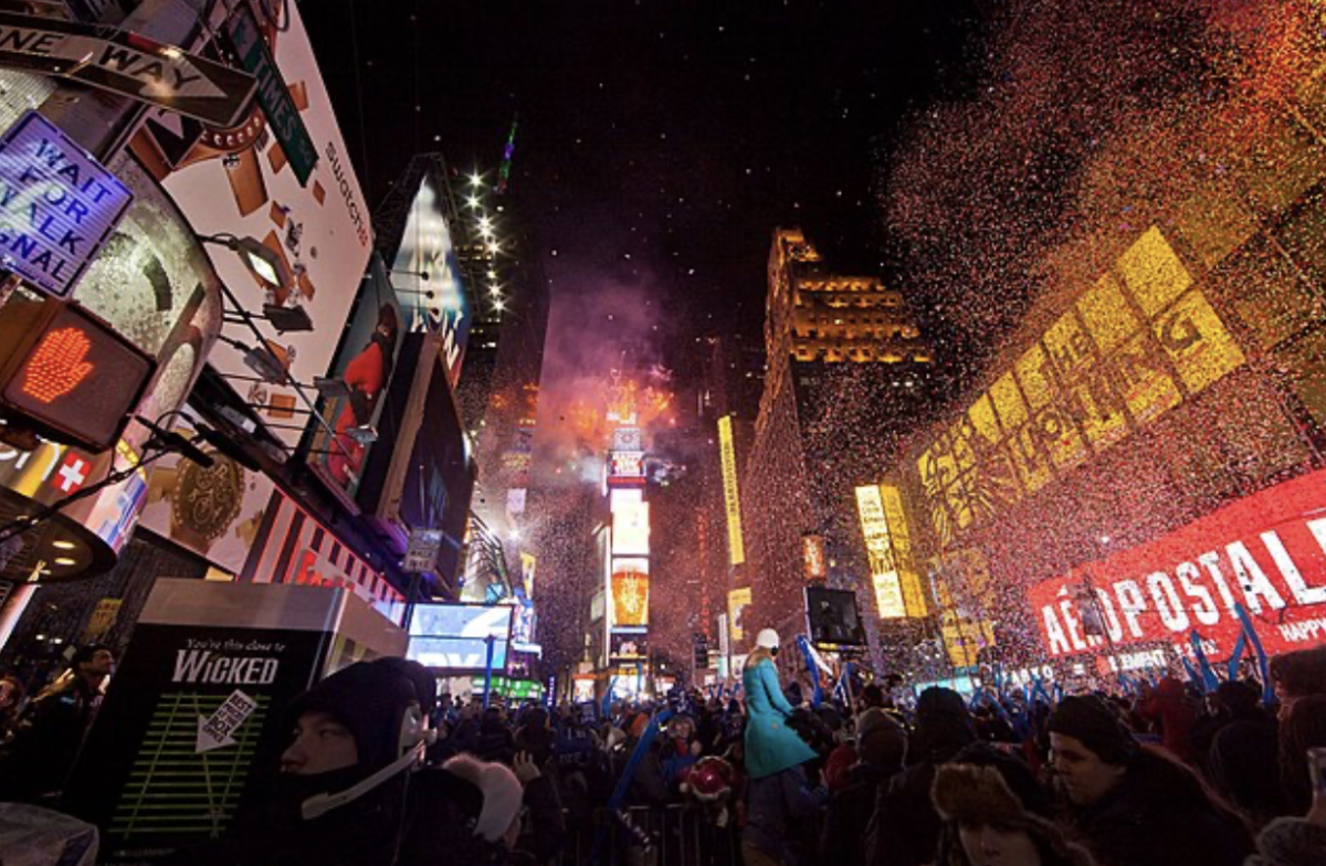 The Times Square Ball Drop is a New York tradition that occurs every year to celebrate the new year. The Ball Drop is accompanied by performances and is broadcasted live online so that people across the globe can join in on the countdown.
